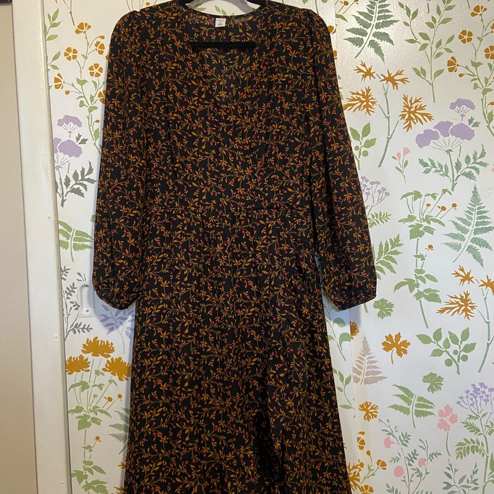 Floral Black Midi Dress